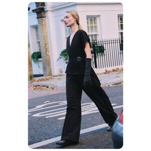 Zara Black V-Neck Short Sleeve Jumpsuit sz S